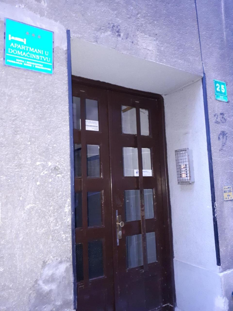 Grand Apartman San, Free Parking Sarajevo Exteriör bild